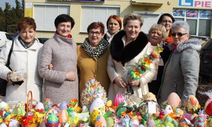 zdjecie na stronie o tytule: Kiermasz Wielkanocny w Łopusznie