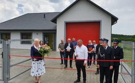 Wdzięczność i radość Mieszkańców z wybudowania świetlicy w Dobrzeszowie