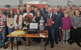 Ochotnicza Straż Pożarna w Łopusznie dzięki pozyskanemu dofinansowaniu z Funduszu Sprawiedliwości doposażona o nowoczesny sprzęt ratownictwa
