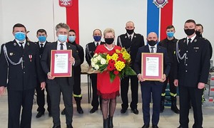zdjecie na stronie o tytule: Doniosłe dofinansowanie pozyskane przez Gminę Łopuszno umożliwiające nabycie sprzętu i wyposażenia ratownictwa na rzecz OSP w Łopusznie oraz OSP w Gnieździskach