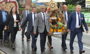 zdjecie na stronie o tytule: Relacja z obchodów Gminnych Dożynek 2022