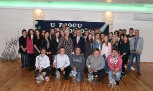 zdjecie na stronie o tytule: Spotkanie 18-latków ”U progu dorosłości"